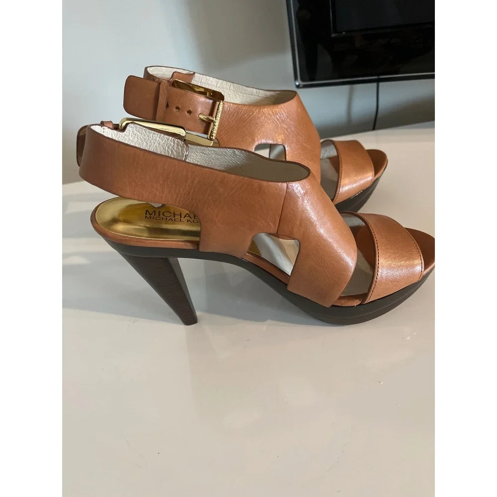 Michael Kors Tan‎ Leather Platform Sandals Gold Buckle Ankle Strap Heels
